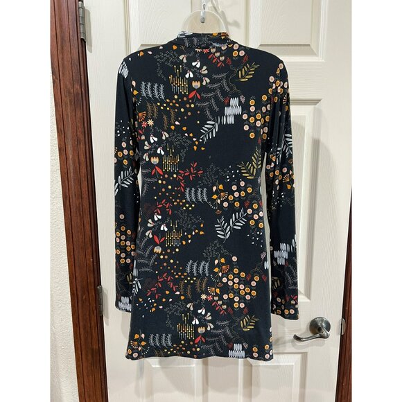 Salaam XS Black Floral Print Long Sleeve V-Neck Tunic Top - Picture 7 of 7